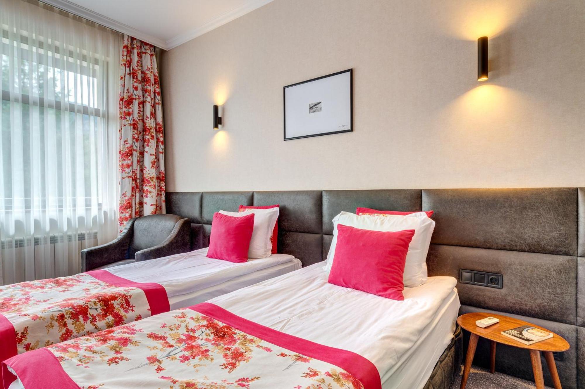 Spa Hotel Kiparis Смолян Экстерьер фото
